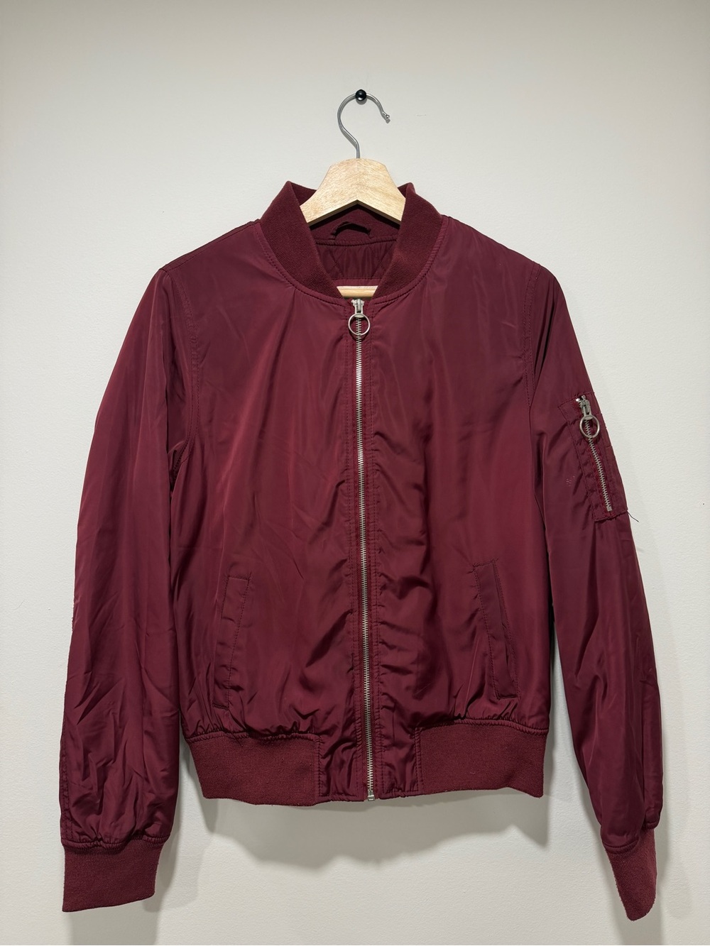 Womenโs Bomber Jacket - Burgundy